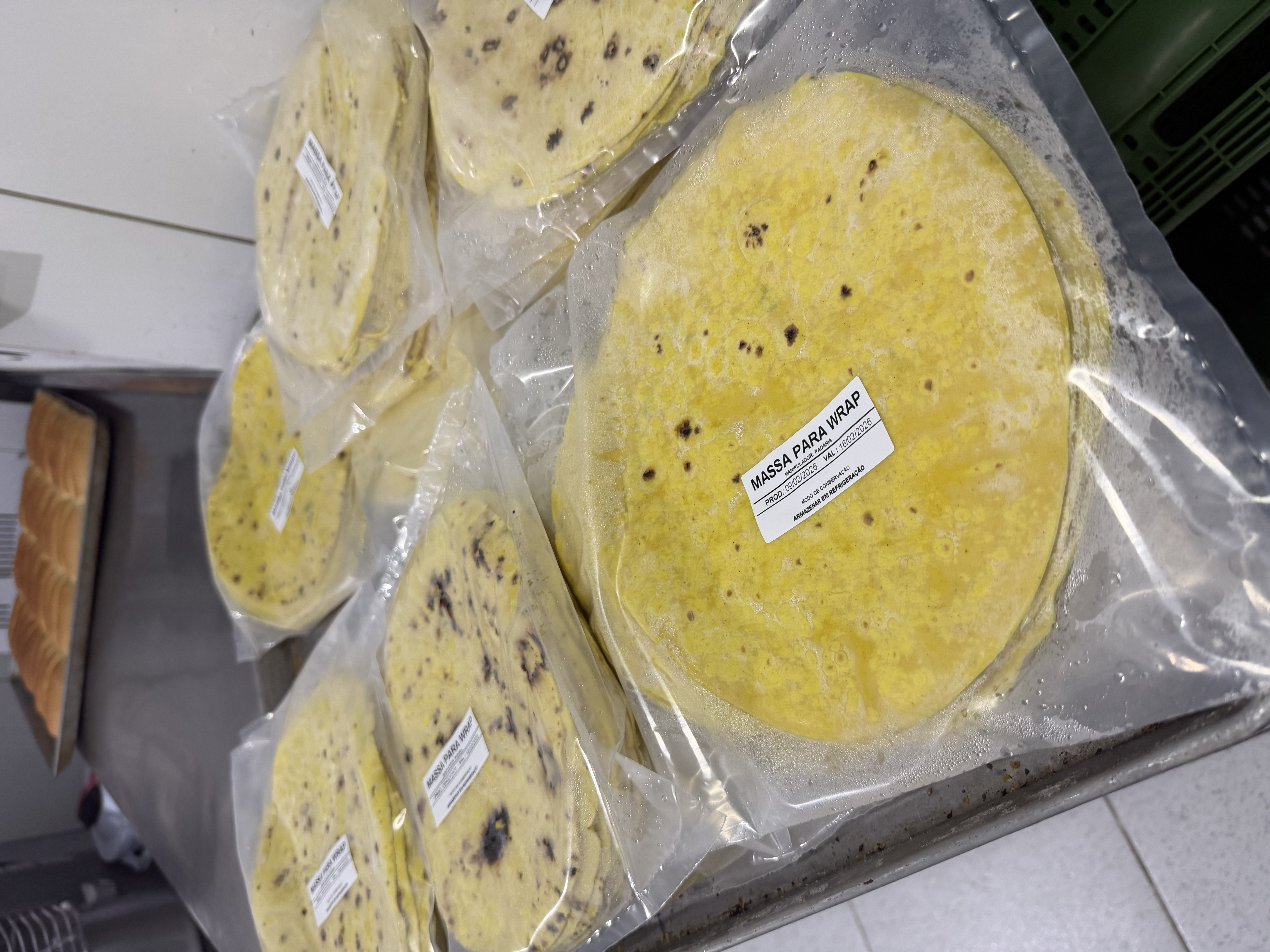 Preparo de massas industriais.